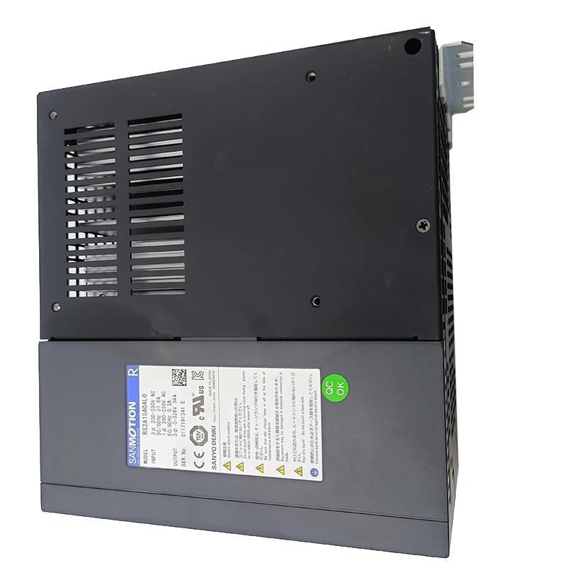 Brand New Original Spot Plc Programming Controller Servo Driver RS2A15A0AL0 Ac Servo Driver