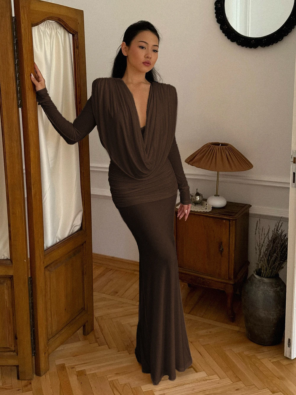 جديد نقي الأبيض الفرنسية الرجعية مطوي فستان طويل عميق الخامس فستان التخسيس بأكمام طويلة فساتين العشاء الطرف #1