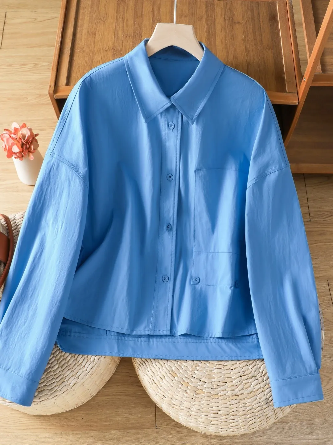 2026 New Autumn High-End Large Pocket Shirt Loose Long Sleeve Turn-down Collar Women's plus Size Beautiful Top Fashionable Co...