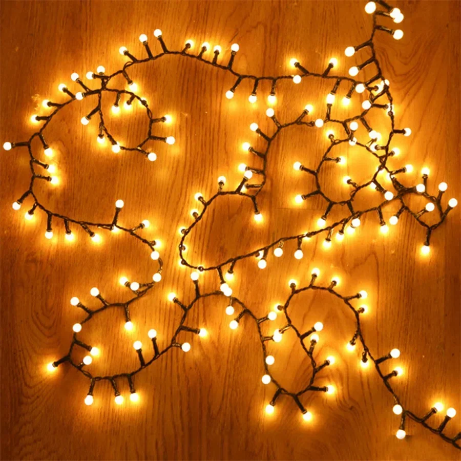 Christmas Tree Garland Outdoor Cluster Light Christmas Firecracker String Light Waterproof Plug in Globe ball Fairy Light