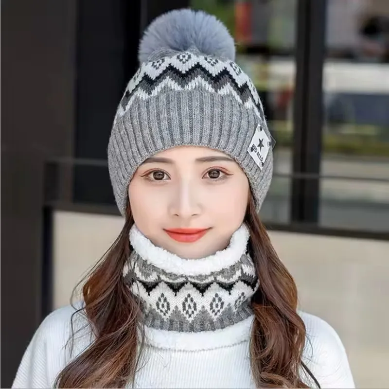 2pcs Winter Cashmere Lined Warm Neck Hat Combination Portable Windproof Ear Protection Hat Knit Printed Versatile Set Accessory