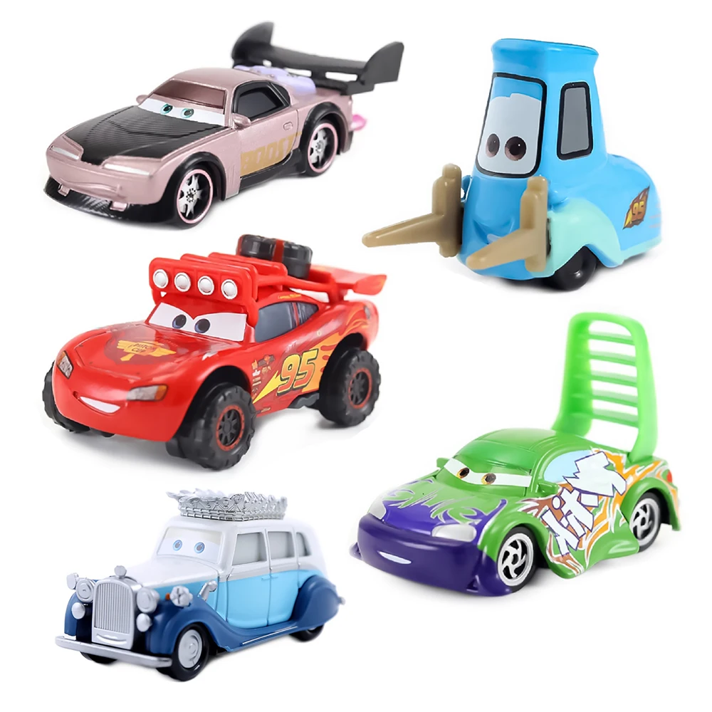 

Cars Disney Products Model Car Guido Queen Of The United Kingdom Monster Trunk 1:55 Metal Die Casting Mini Racers Cars Toy Gifts