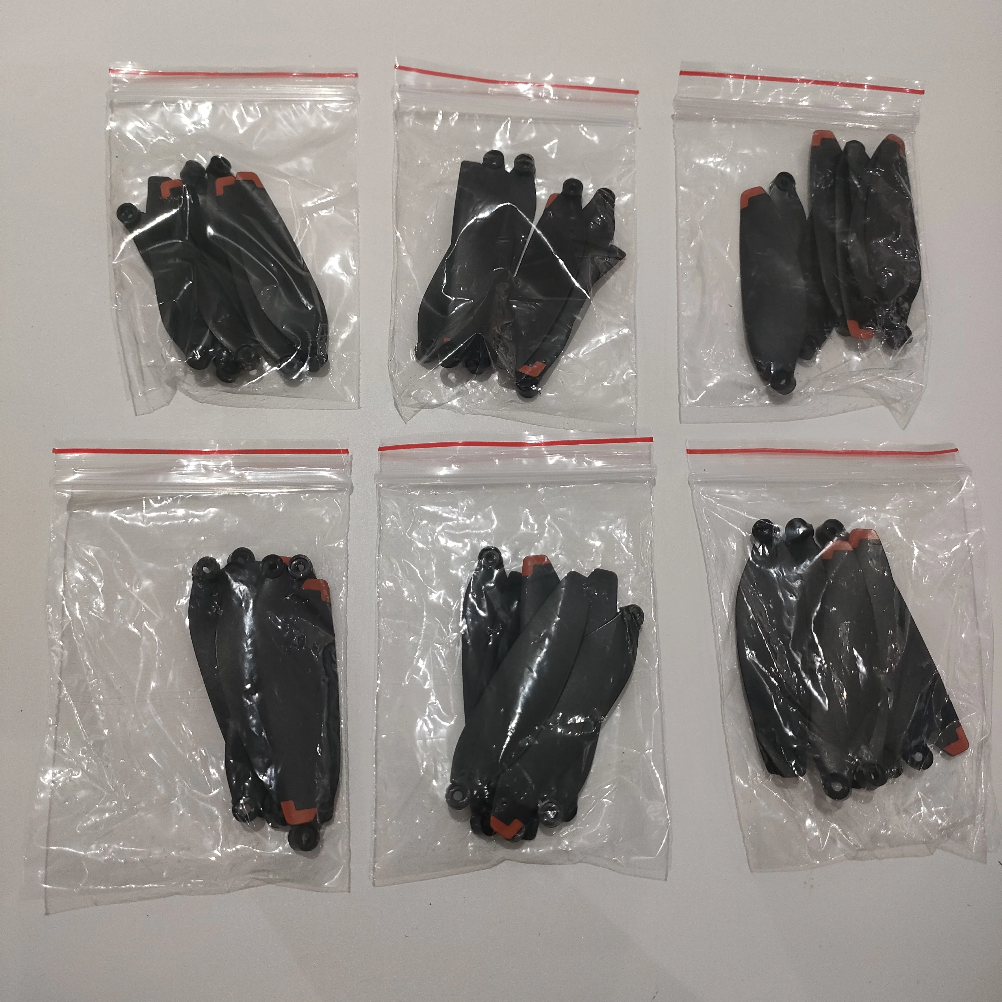 

Лопасть пропеллера A B Вентилятор Кленовый лист для радиоуправляемой камеры S135 5G WiFi 8K HD Двойная камера 360 Лазерный предотвращение препятствий Трехосевой панорамирование-наклон