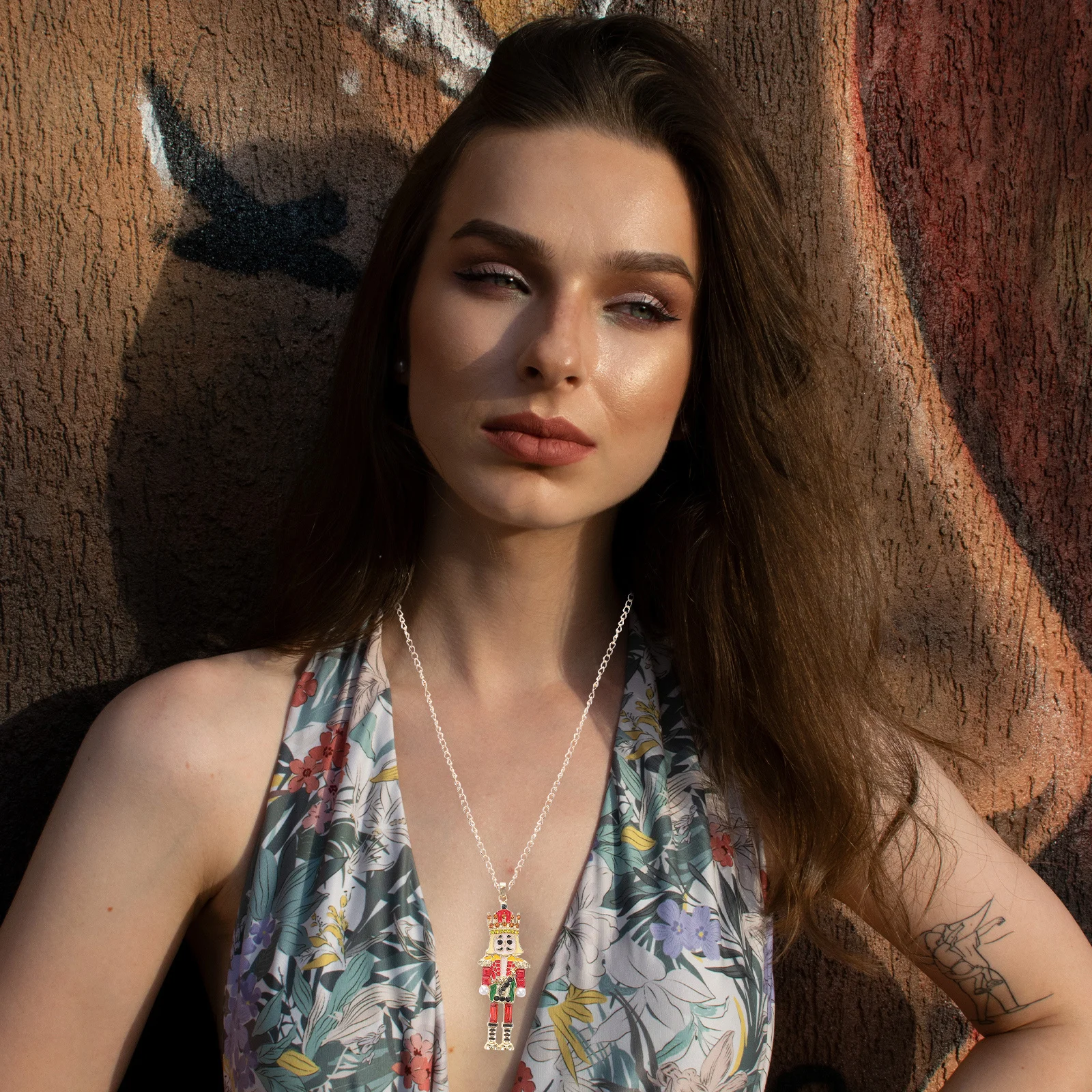 1 pz collana schiaccianoci gioielli natalizi ciondolo in lega di smalto regalo di festa per le donne accessorio natalizio festivo a catena lunga