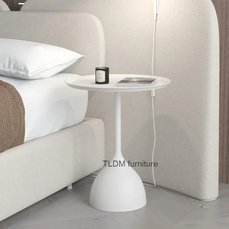 リビングルーム用の北欧スタイルのナイトテーブル,モダンな家の装飾,ヨーロッパの省スペース家具,黒い装飾