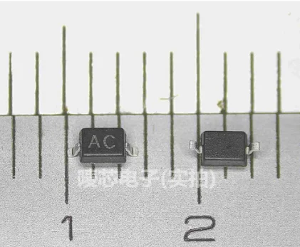 

20PCS/50PCS/100PCS/1000PCS original UDD32C03L01 TVS DIODE 3.3VWM 15VC SOD323 Silk screen AC