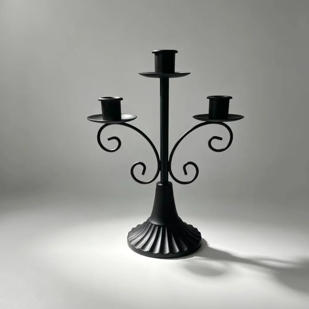 Creative Iron Three Headed Candlestick Holders European Style Vintage Candle Stand Stable Base Candlestick Hotel