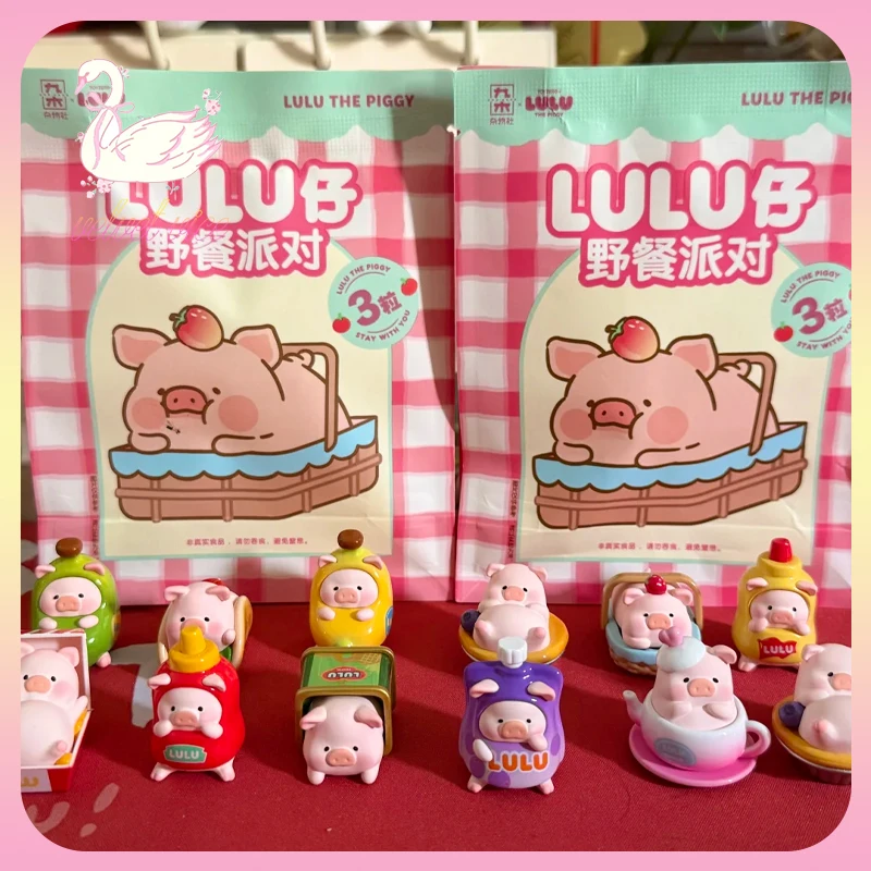 

Original Lulu The Piggy Picnic Party Series Blind Bag Cute Bean Surprise Bag Trendy Toys Action Figures Ornament Kids Gift