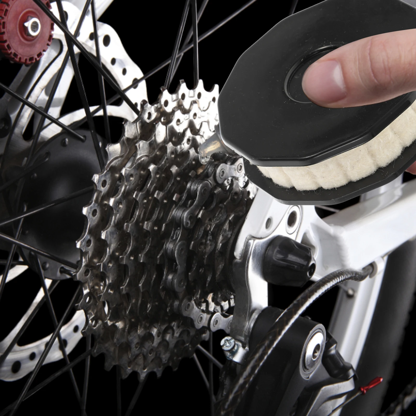 

2 Pcs Roller Type Oil Injector Bicycle Oiler Multifunction Tool Lubricant Plastic Chain
