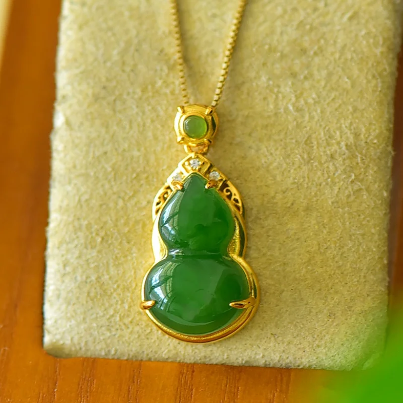 SGARIT Authentic Jadeite Hetian Jade S925 Silver Inlay 13*25mm Gourd Hulu Pendant Fine Jade Texture Light Luxury Versatile Style