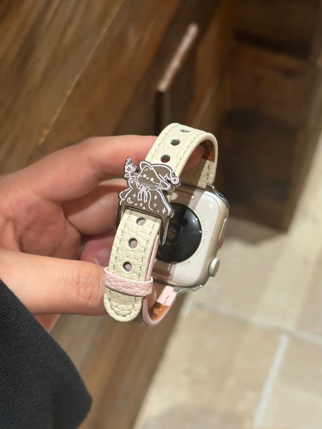 حلقة جلدية مضحكة لساعة أبل للنساء 11/10/9/8/7/6/5/4 38 مللي متر 40 مللي متر 41 مللي متر 42 مللي متر 44 مللي متر 45 مللي متر 46 مللي متر 49 مللي متر حزام