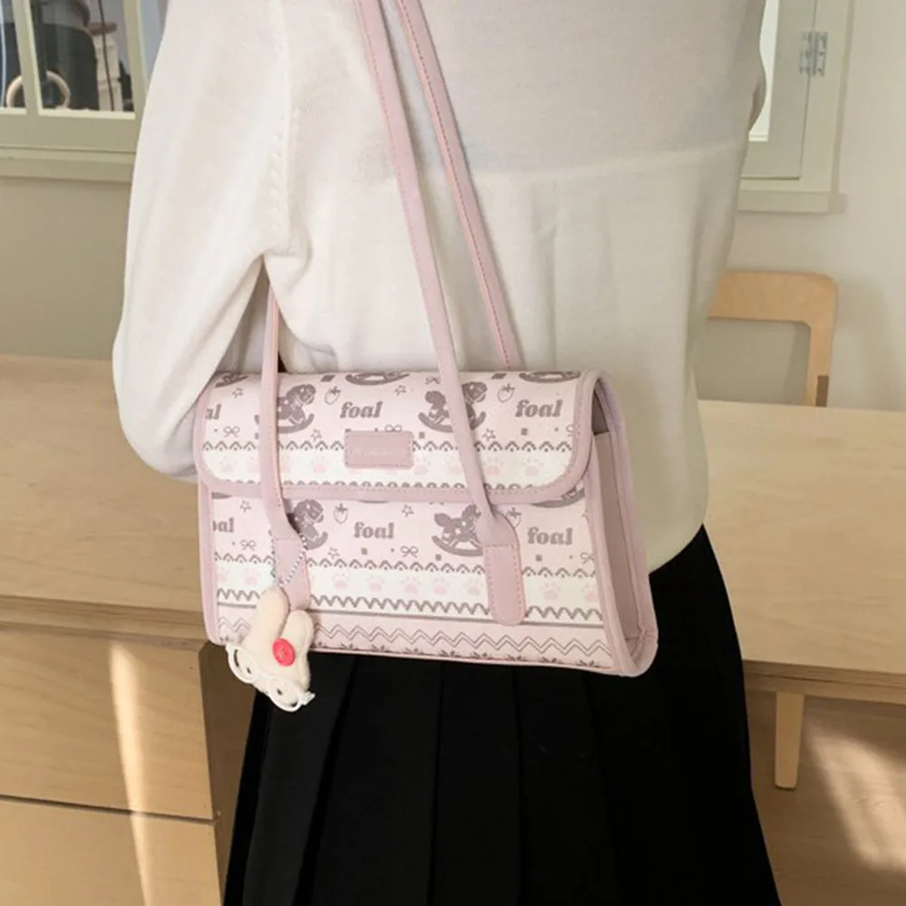 Cute Carousel Pattern Shoulder Bag Glossy Faux Leather Womens Underarm Bag Sweet Style Color Block Shoulder Bag for Women Use