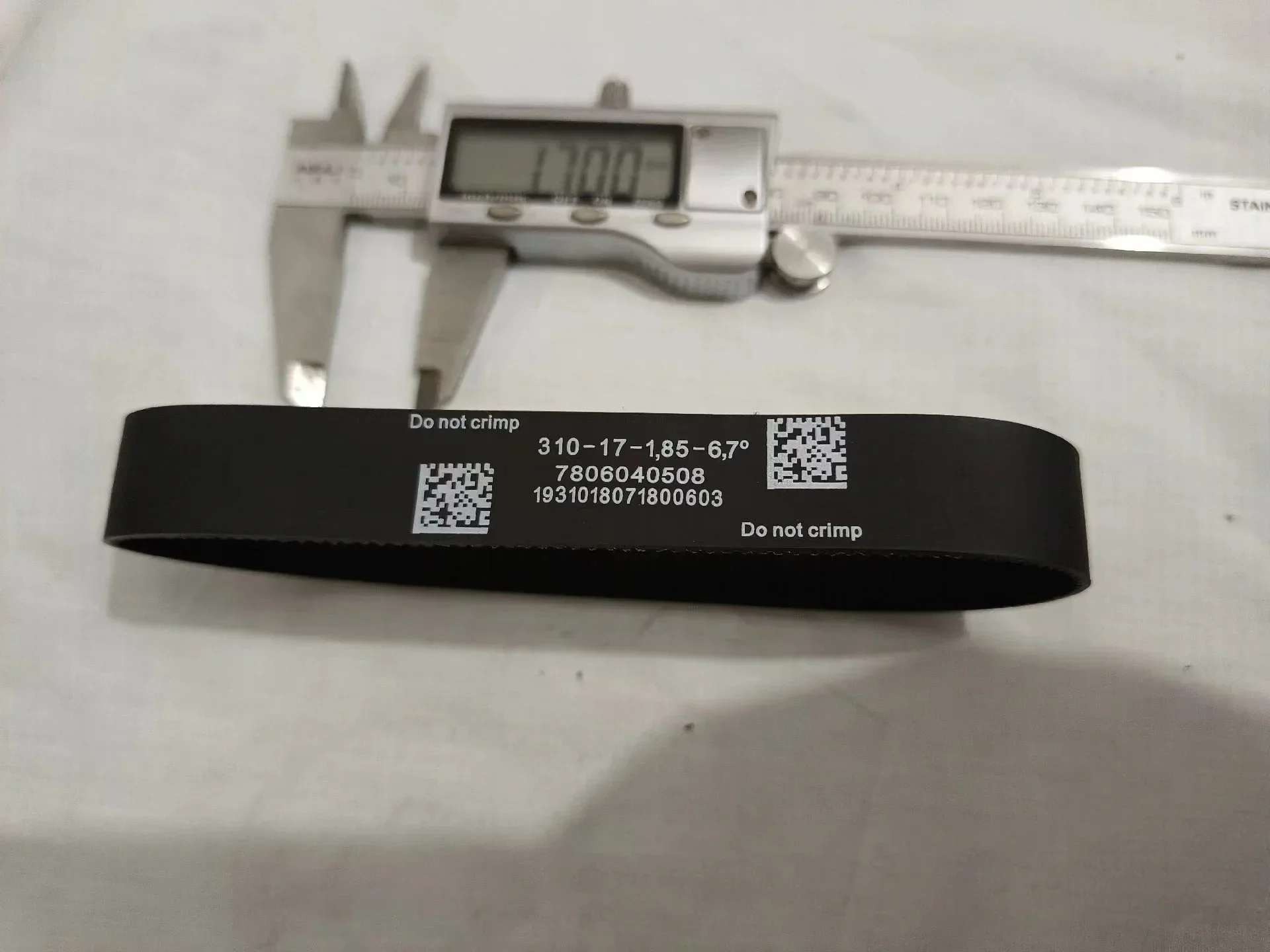 

7806040508Electric Steering Rack Pinion Belt for BMW F20 F21 F30 F31 F32 F34 F35 320i 328i 420i 428i