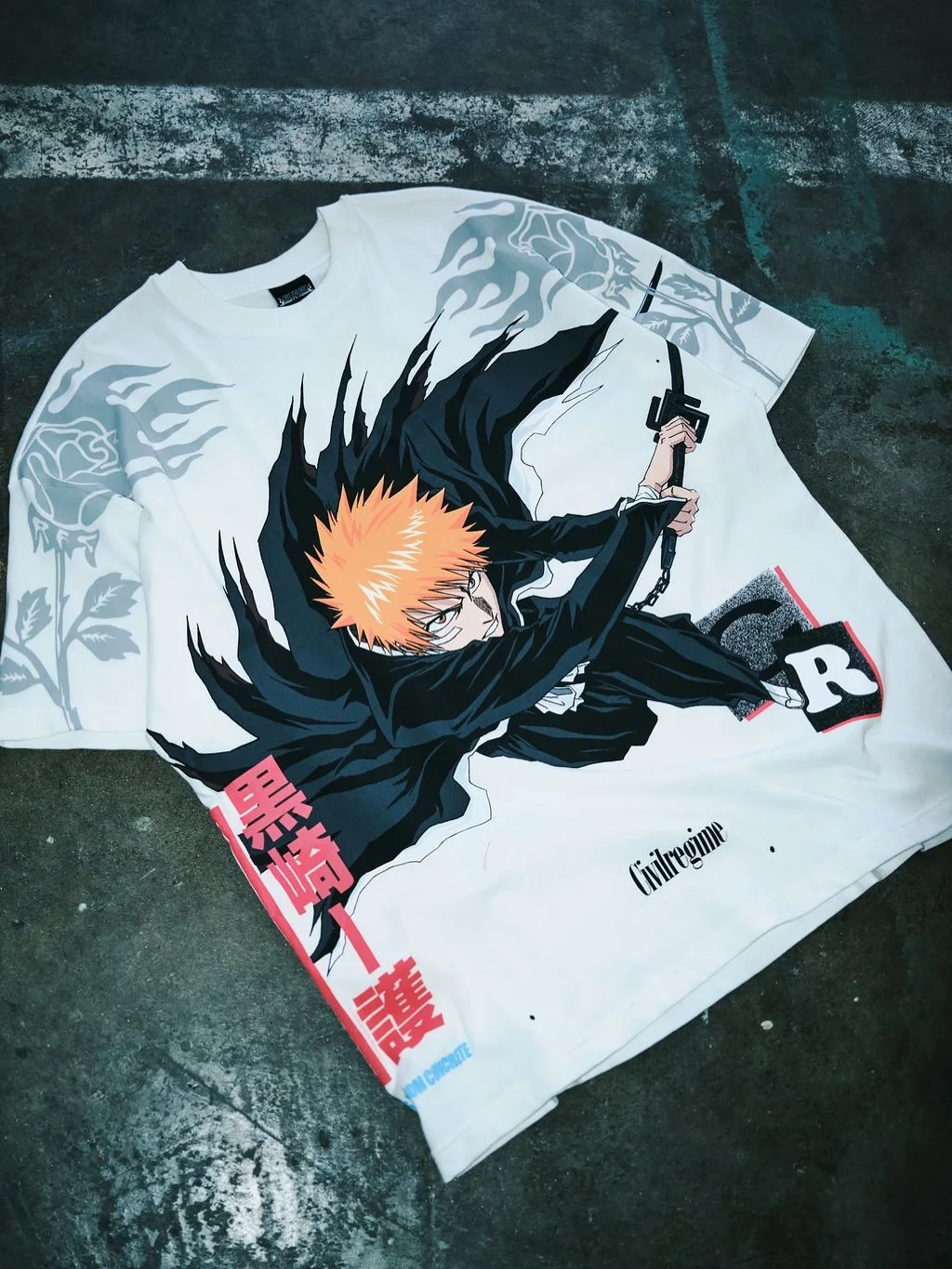

Oversized anime t shirt kurosaki Ichigo graphic t shirts fashion streetwear y2k top cotton comics short sleeved men clothing