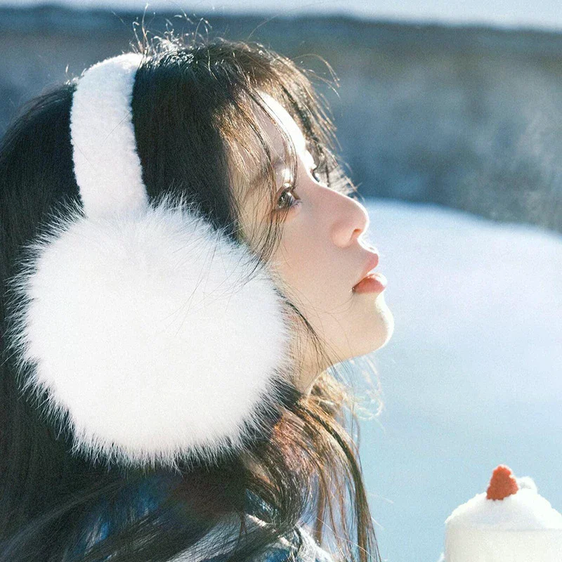 أغطية للأذنين بيضاء عالمية للنساء للشتاء من القطيفة الناعمة العصرية للاستخدام الخارجي ومضادة للخالية #5
