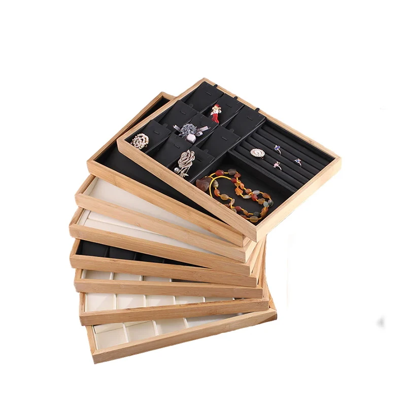 

Подставка-органайзер из ПУ кожи и бамбука для демонстрации и хранения ювелирных украшений: ожерелий, браслетов, колец, серег