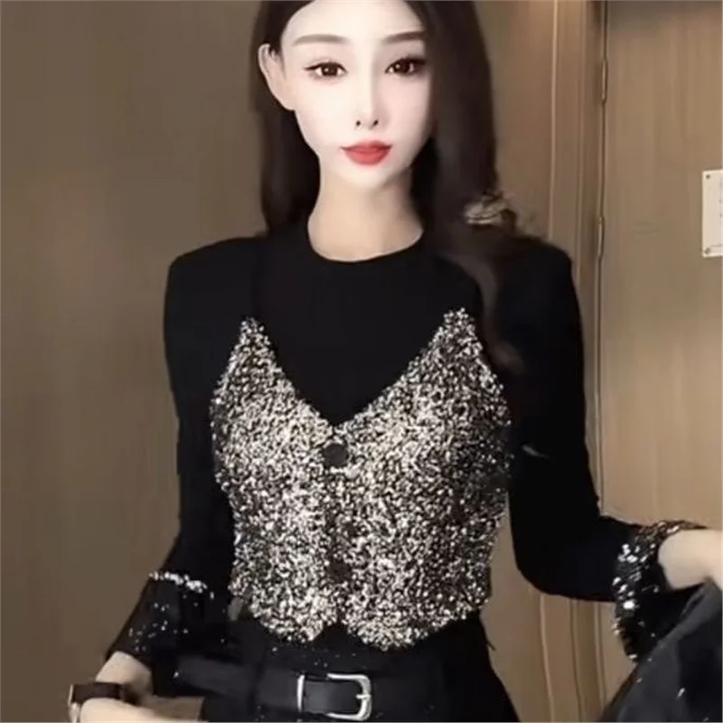 Fashionable Fake Two-Piece Top Light Velvet Autumn Winter New Style Heavy Sequin Slimming Women\'s T-Shirt round Neck PU Material