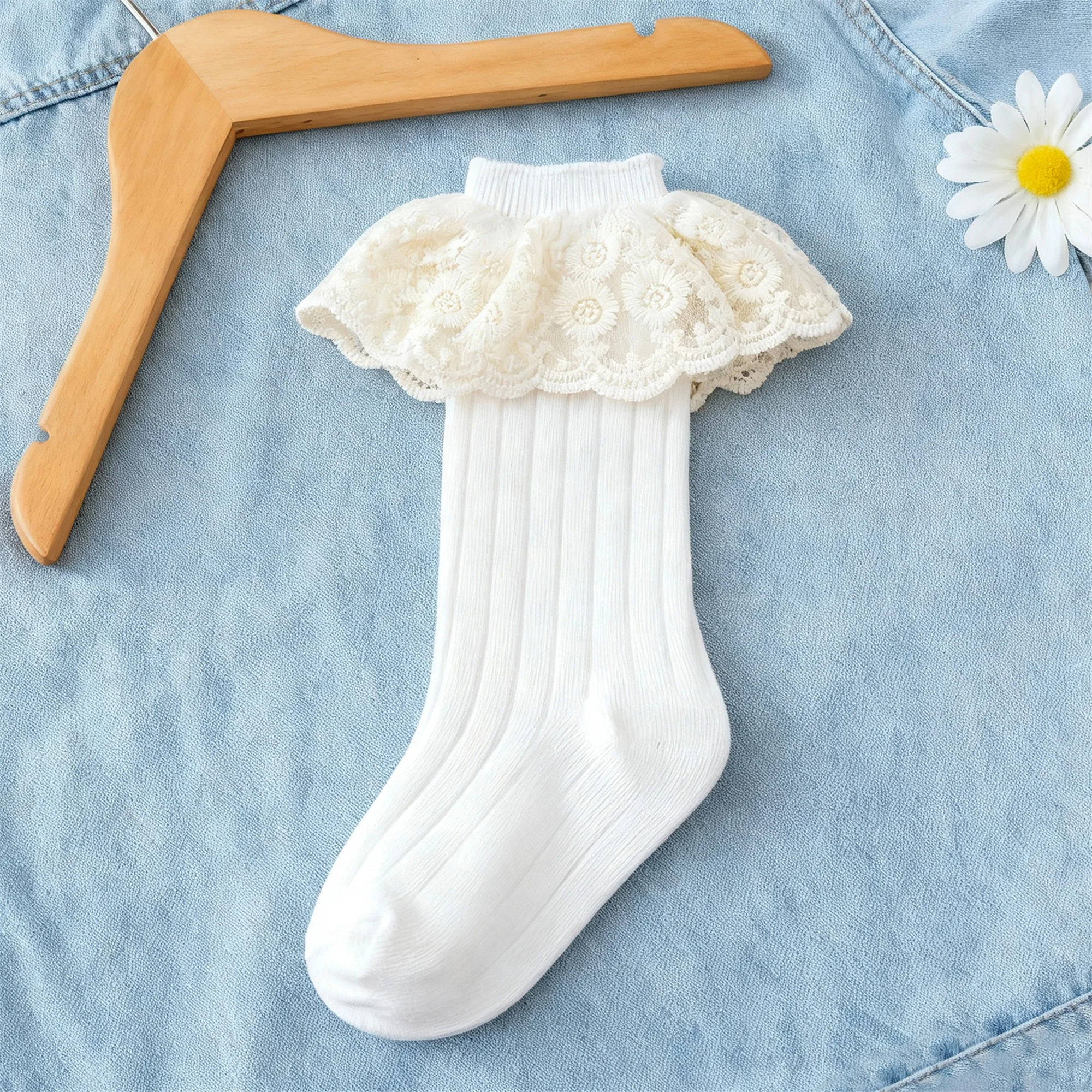 

Очаровательные гольфы с кружевной отделкой для маленьких девочек, праздничные чулки, шикарные и уютные носки для повседневной одежды