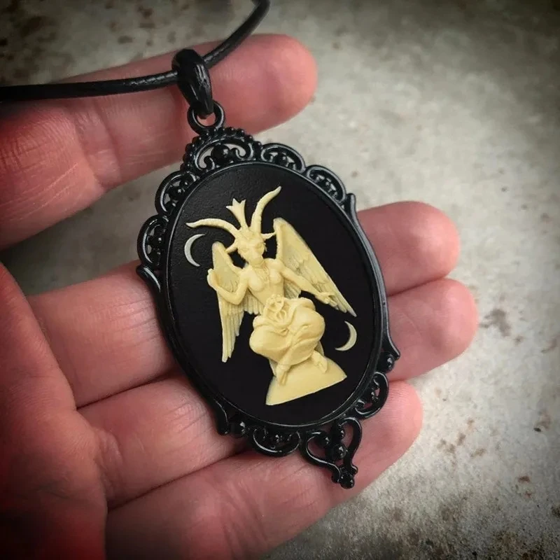 Gothic Satan Goat Mendes Cameo Necklace Fashion Mysterious Pagan Witch Jewelry Gift Vintage Goat Charm Rope Chain Choke Ring