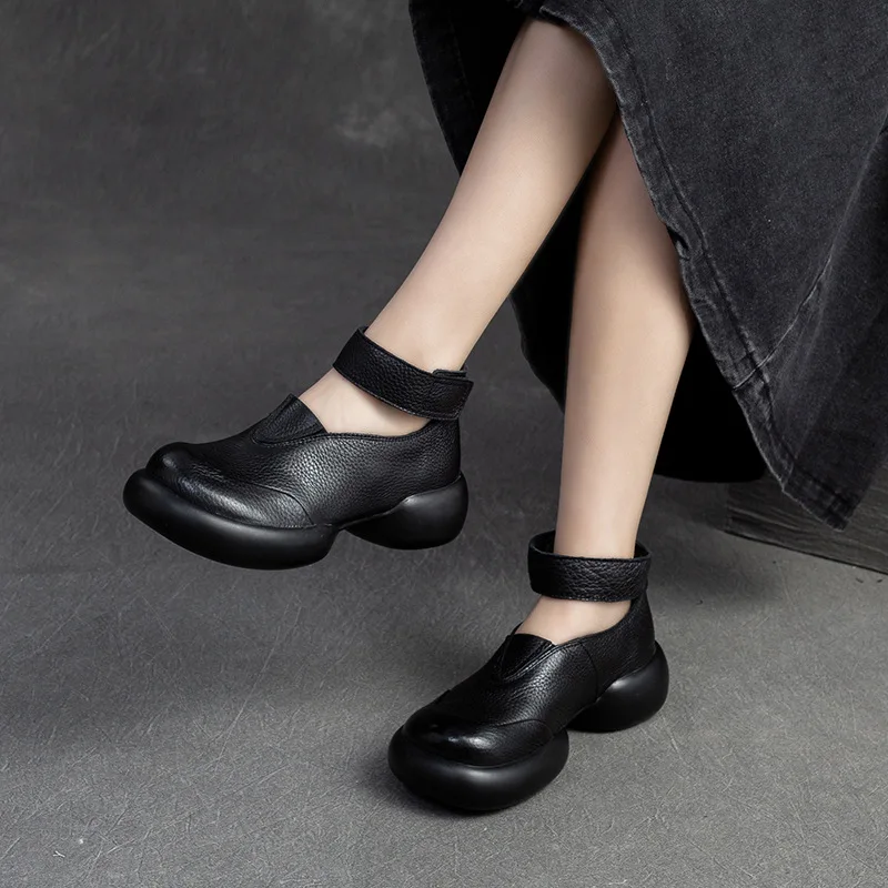 Women's Round Toe Thick Heel Magic Tape Single Shoes Color Rubbing Simple Fashion Small Size Fall New Style Jiezhou 2025