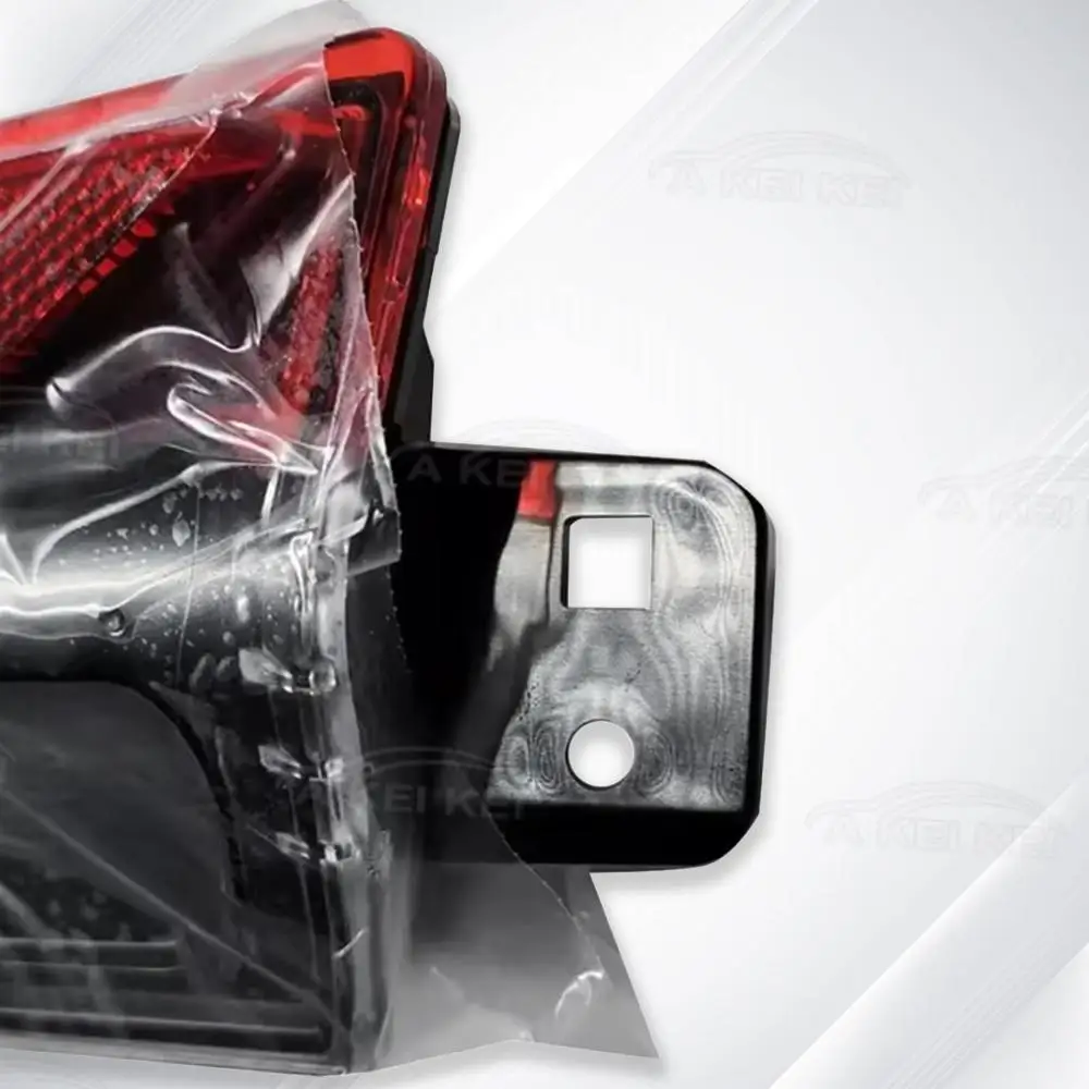1712514-00-D For Tesla Model 3 2023-2025 Car accessories LED Rear Bumper Light Lamp Reflector Reflector Lamp 1712513-00-D view 4