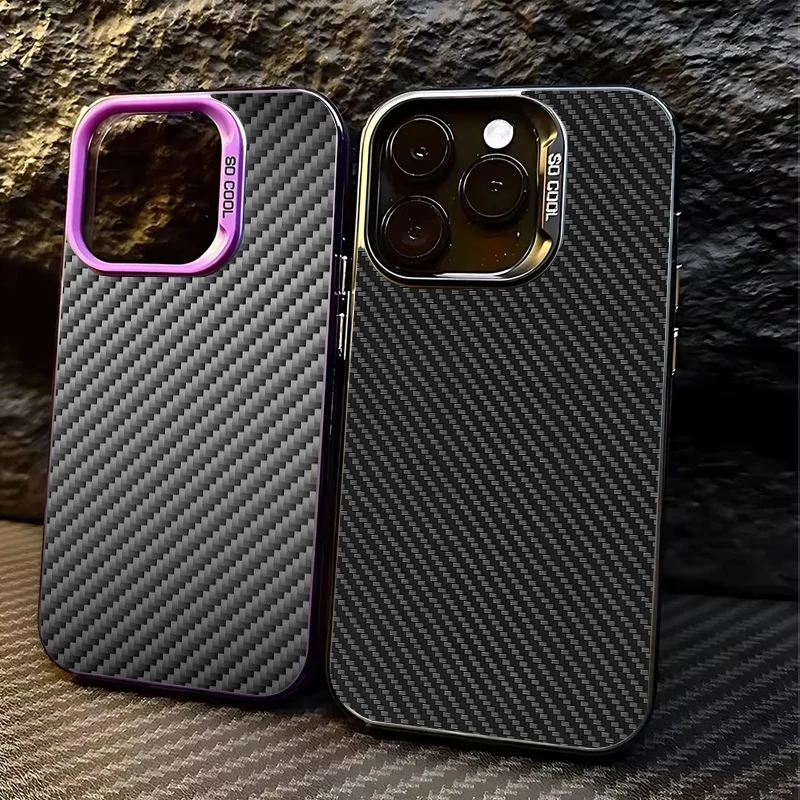 Image of Hochwertige Handyhülle mit Carbonfaser-Muster für iPhone 16 15 14 13 12 11 Pro Max X XR XSMAX 8 7 Plus Candy Matte Stoßfeste Schutzhülle