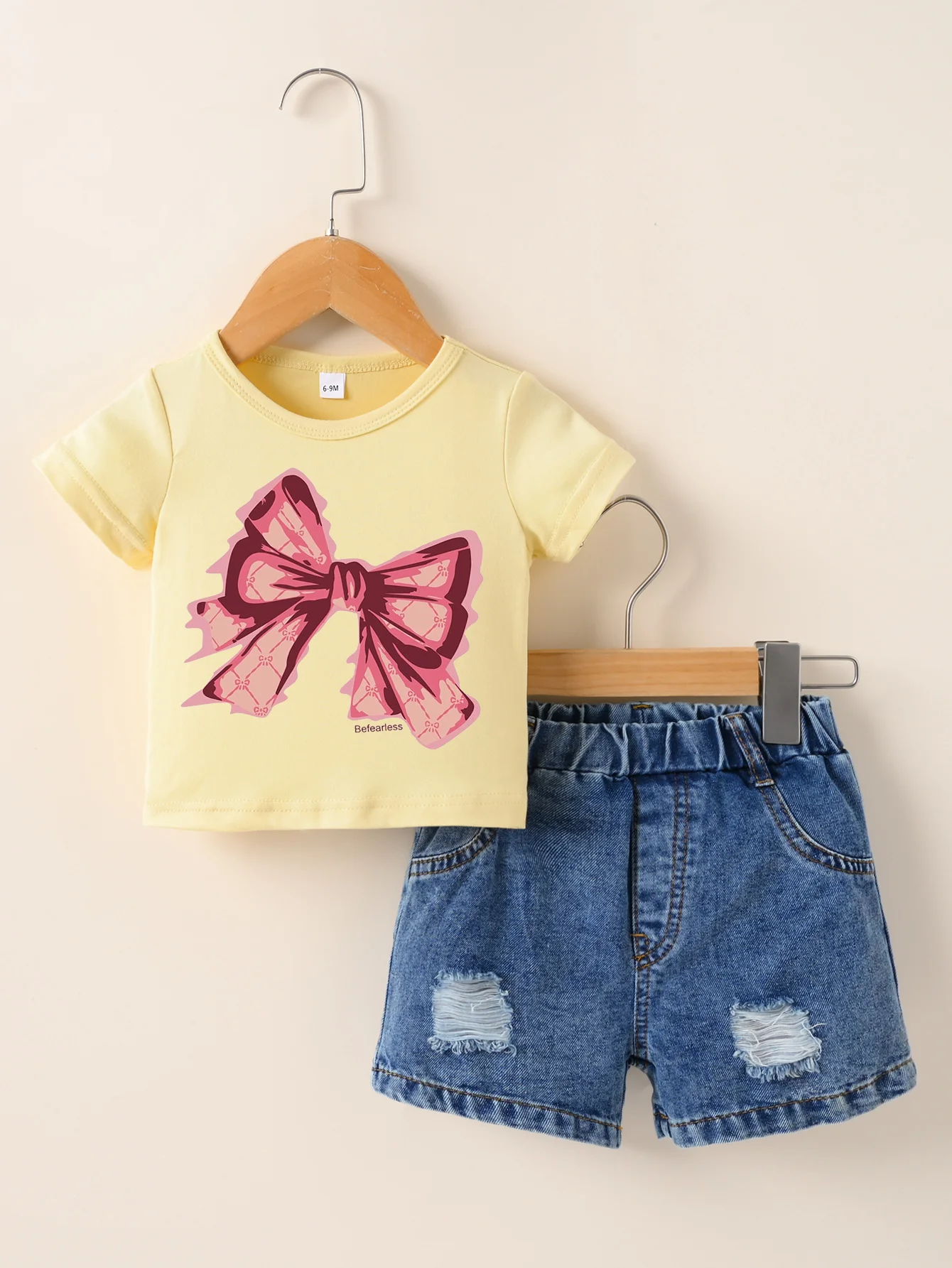 New Boys and Girls Summer New Boys and Girls Short sleeved Yellow T-shirt Round Neck Pullover+Denim shorts set