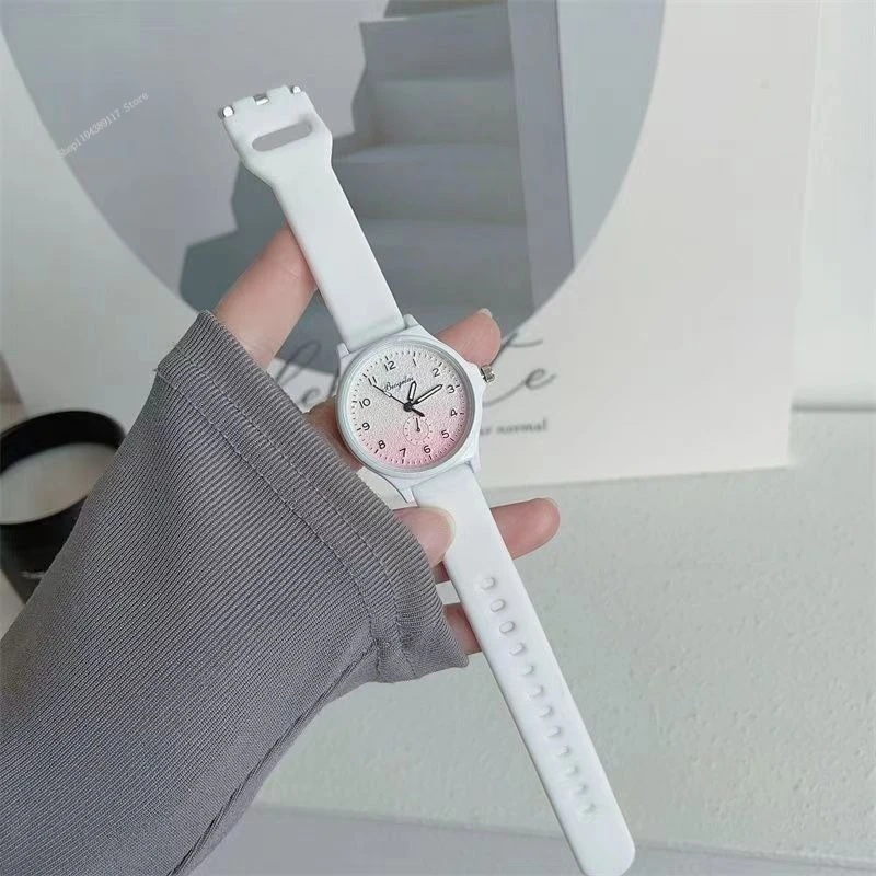 Women's Watch Silicone Strap Wristwatch Quartz Watches Women Clock Casual Female Watches Gift Reloj Mujer ساعة يد نسائية
