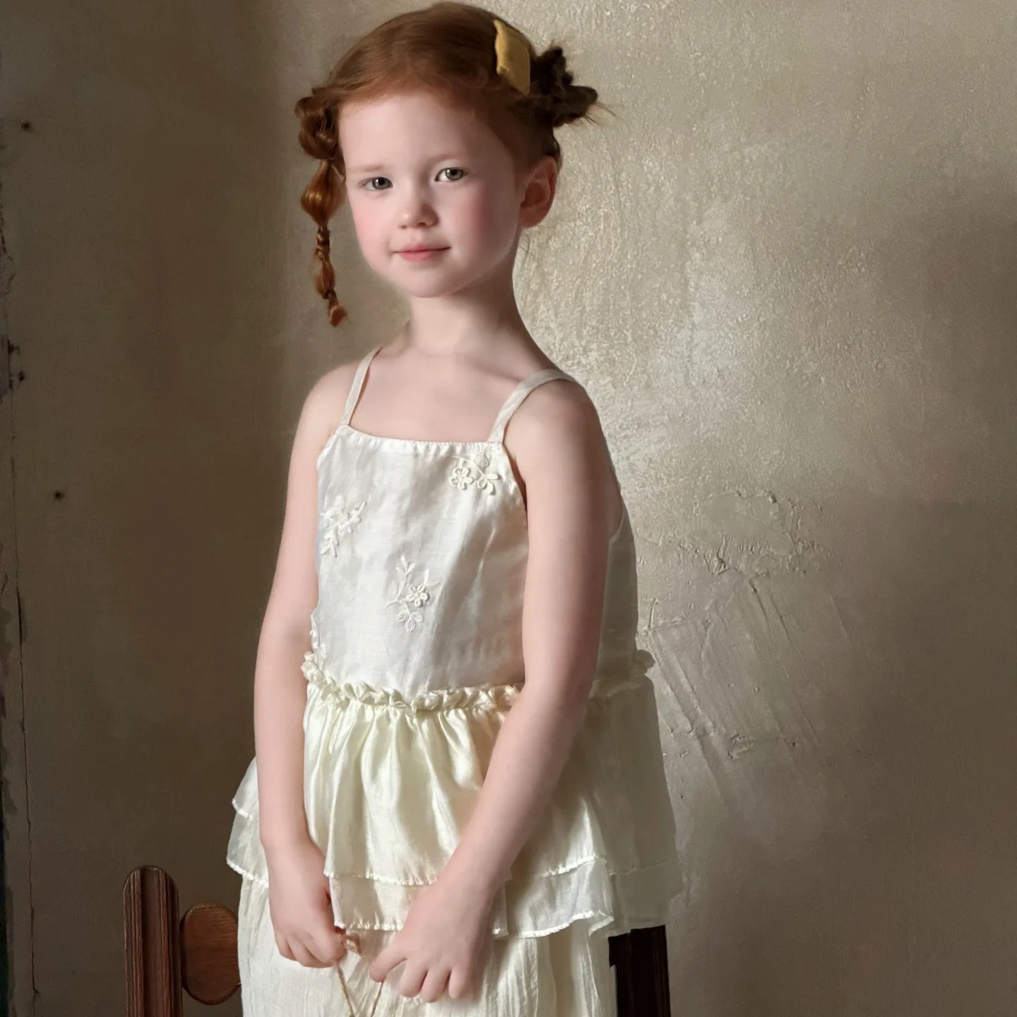 Kids Clothing 2026 Summer Fashion New Girls Stylish Camisole Apricot Tencel Jacquard Versatile Comfortable Cute Flared Top