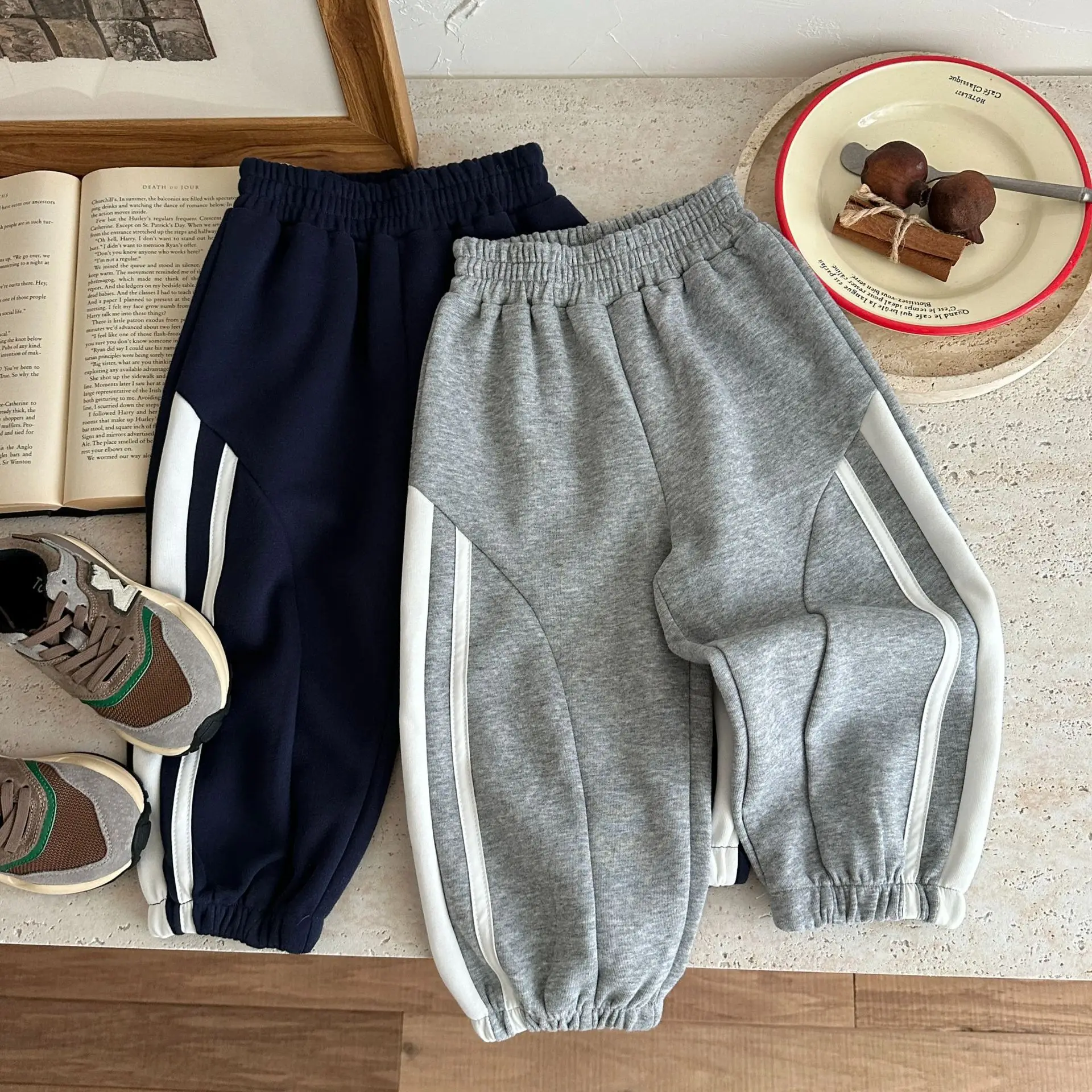 

2025 Winter New Children Fleece Casual Pants Boys Striped Trousers Girls Warm Sweat Pants Baby Cotton Harem Pants Kids Clothes