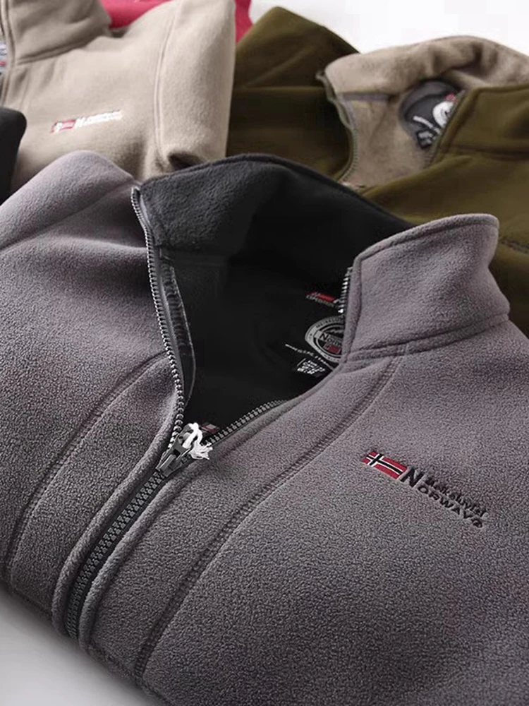 

Мужская утепленная куртка с капюшоном на флисовой подкладке, осенне-зимняя, свободного кроя, модная, в городском стиле, с длинными рукавами, на молнии, верхняя одежда