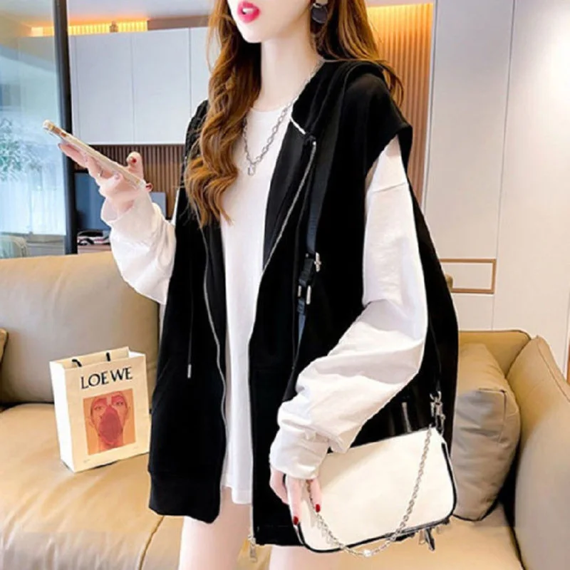 2023 Spring and Autumn Thin, Lazy, Relaxed, Relaxed, Versatile, and Fashionable Pop Street Cardigan Hooded Sleeveless Sweater