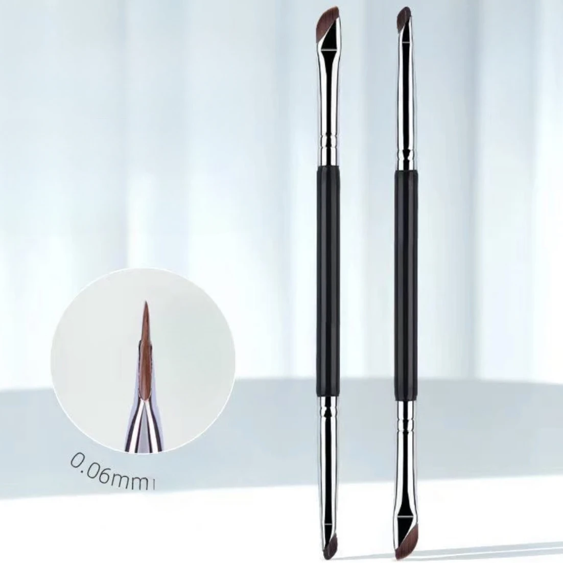 2 in 1 Doppelkopf Sichel klinge Eyeliner Pinsel unter den Augen platzieren Make-up Pinsel präzise Detail Pinsel Make-up