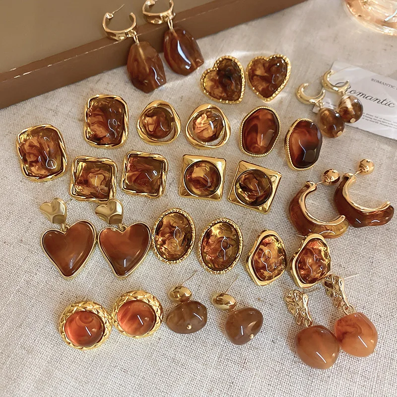 Vintage Brown Resin Square Stud Earrings, Women's Gift