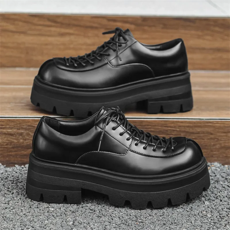 Men's New Niche Design in Autumn 2026 England Increased Platform Leisure Joker Platform Men's Shoes.