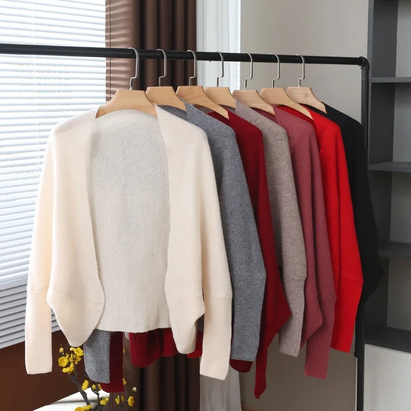 

Women's 100% Wool Knitted Cardigan Shawl Soft Warm Cashmere Bat Sleeve Shirt Cape Dual-Purpose Autumn Winter Fashion Top