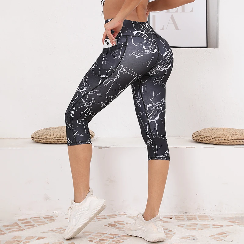 Capri Leggings with Pockets for Women High Waisted Workout Leggings Tummy Control Yoga Pants