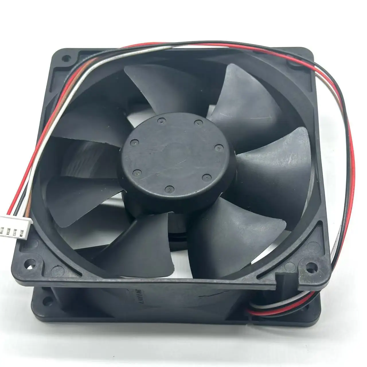 NMB 11938KA-24N-FU 04 DC 24V 0.65A 120x120x38mm Ventilador de refrigeración de servidor de 4 cables