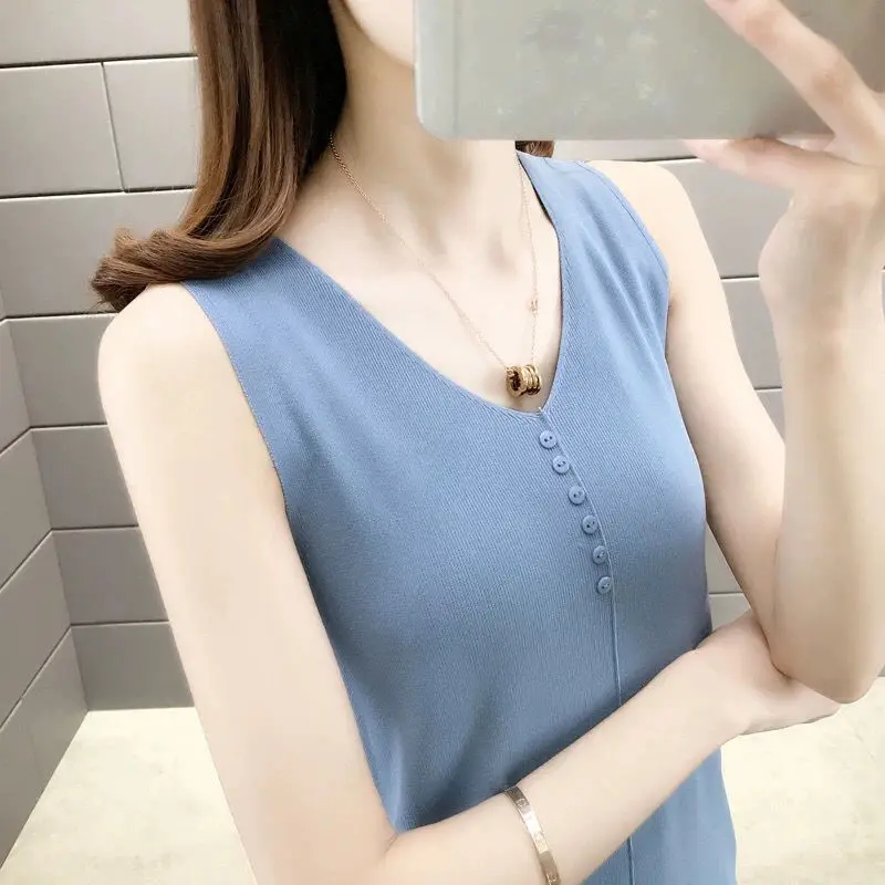 Summer New Round Neck Fashion Sleeveless Tanks Women High Street Casual Loose Button Pullovers Ventilate Elegant All-match Tops