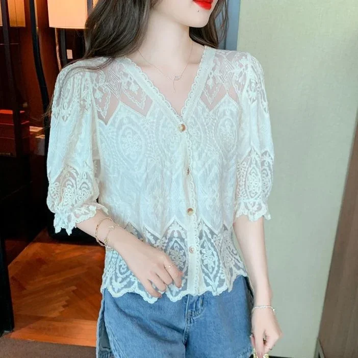 Lace Shawl Women\'s Summer Coat Thin Short Cardigan Loose Vintage Clothes for Women Tops Shirts Blouses