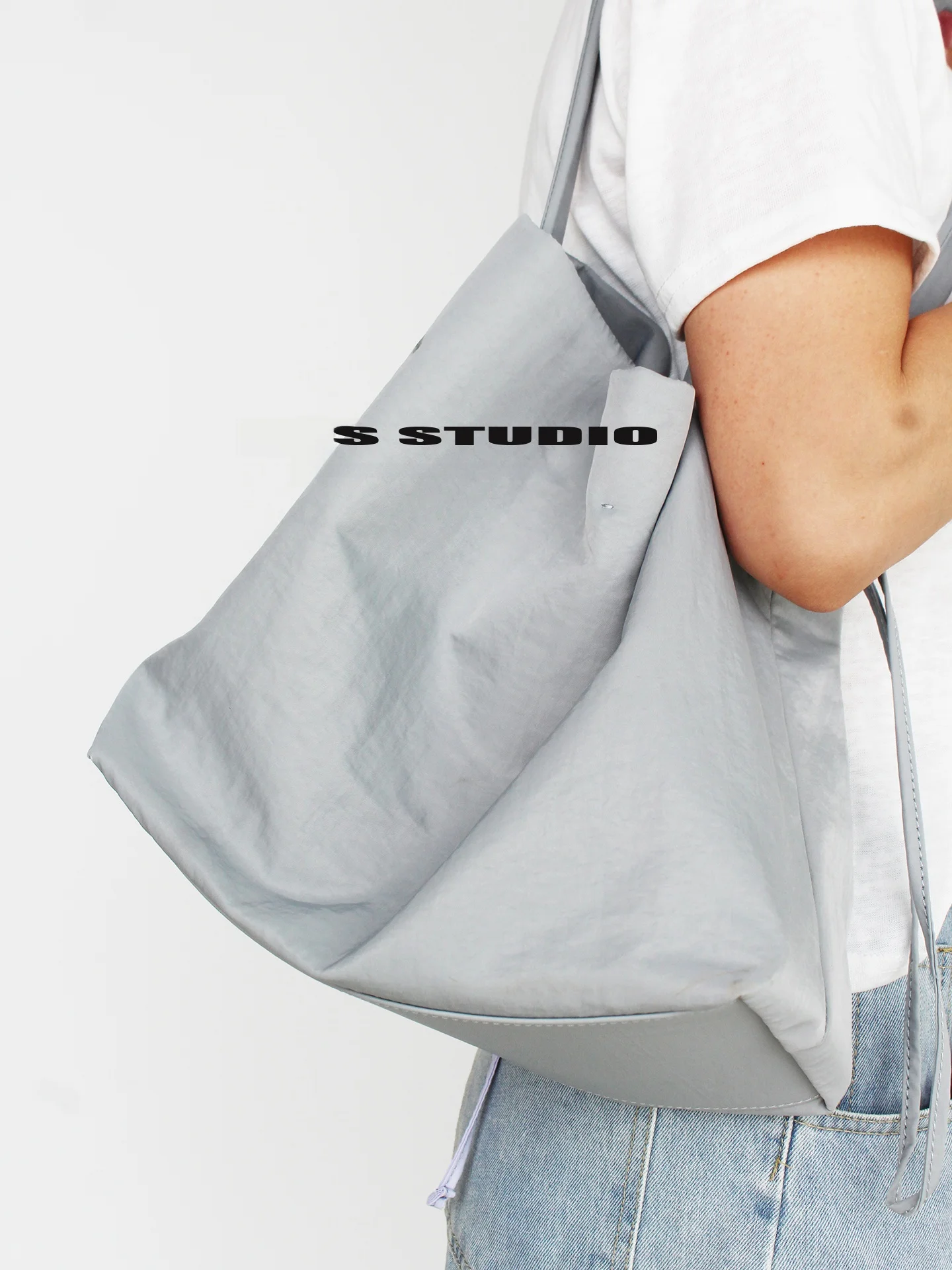 nouveau-sac-seau-en-nylon-tisse-parachute-leger-pour-l'ete-2026-sac-a-bandouliere-decontracte-grande-capacite-pour-femme