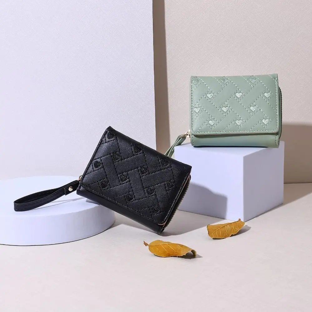 Fashion Short Style Love Embroidered Wallet PU with Zipper Card Bag Simple Design Buckle Detail ID Bag Women
