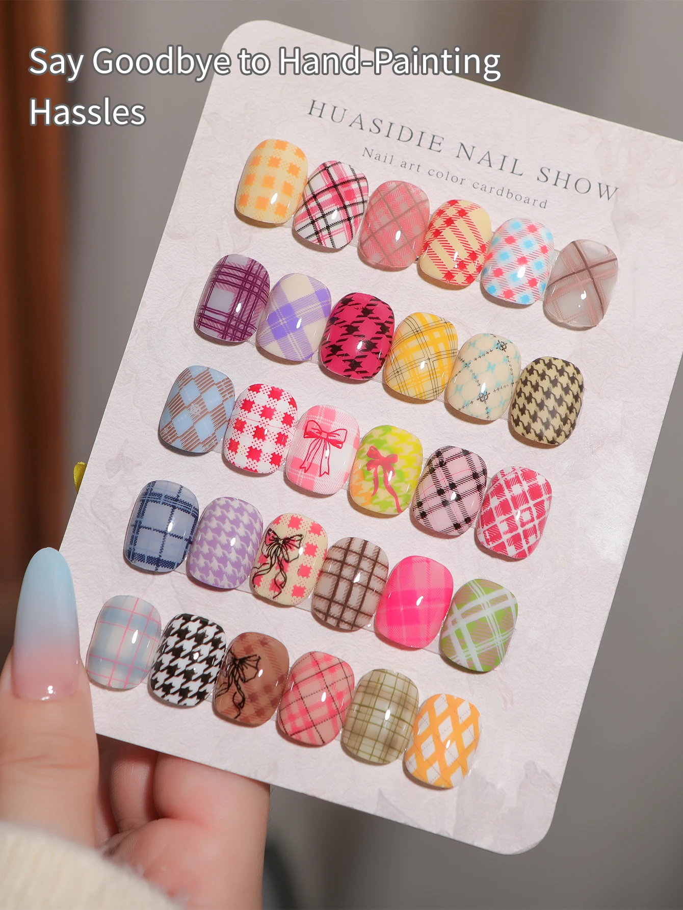 格子縞の幾何学模様ネイルアートテンプレート、プロ仕様ネイルメ - Nail Art Leopard のレビューと価格