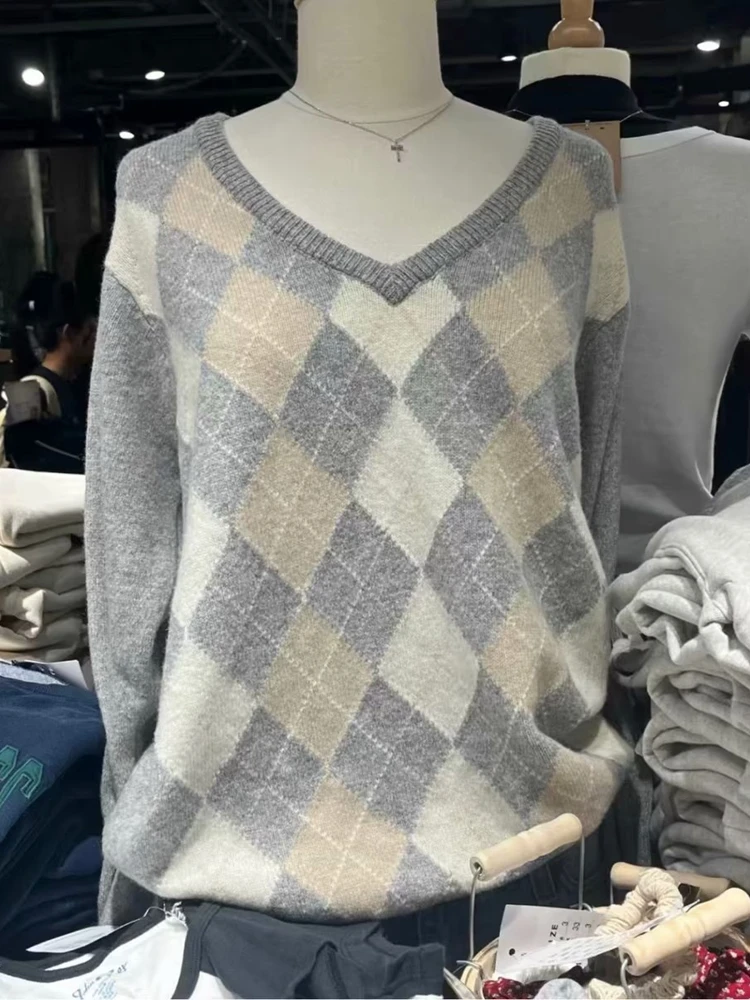 Vintage Women V-Neck Long Sleeve Sweaters 2023 Autumn Preppy Style Grey Plaid Knit Pullover Casual Chic Female Loose Knitwears