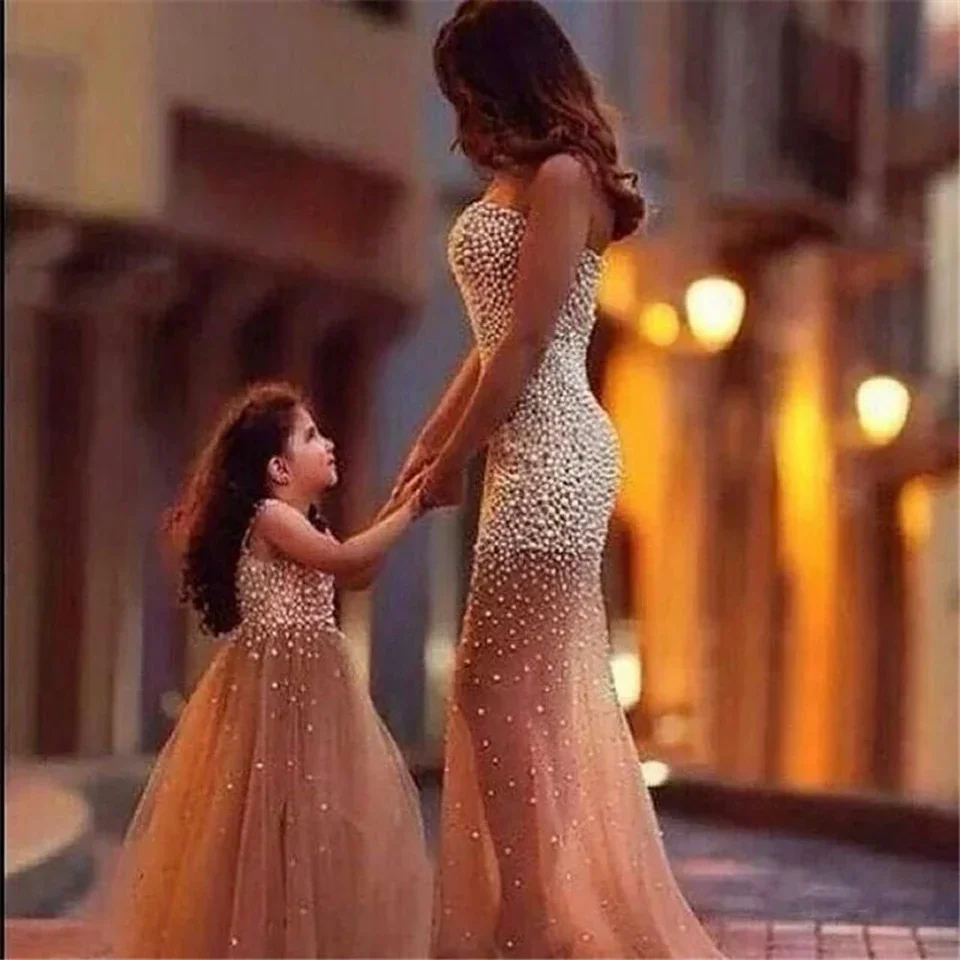 Champagne Mother And Daughter Evening Dresses For Wedding 2023 New Beads Pearls Women Formal Party Night Prom Gowns Robe De Gala