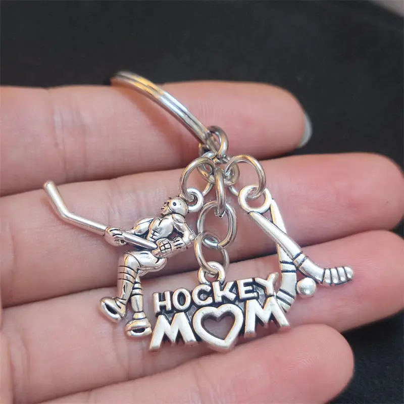 Unique Keychain Hockey Mom Player Keyring Sports Pendant Women Man Jewelry Accessories Gift