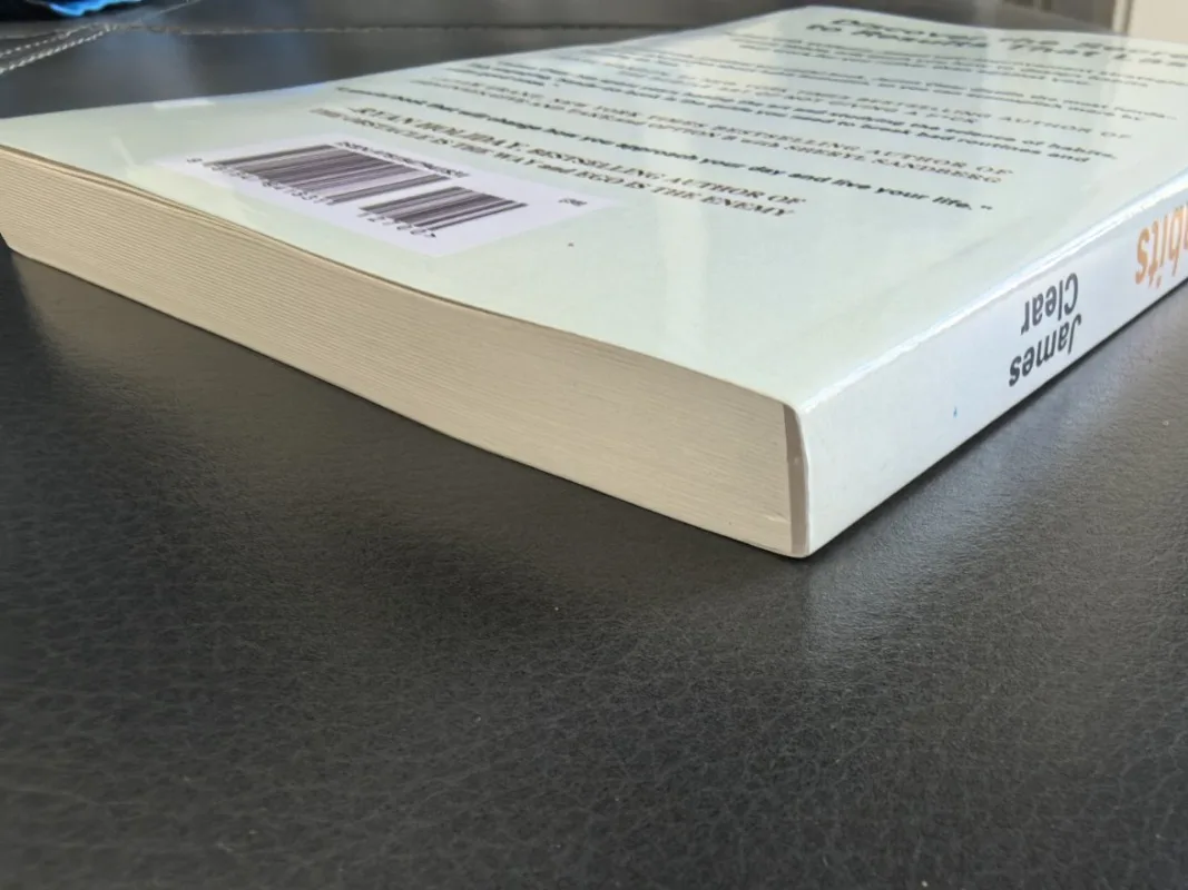 Habitudes atomiques : construire de bonnes habitudes et de briser les mauvaises habitudes (version anglaise)