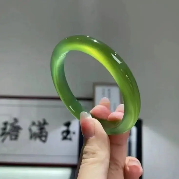 

High Ice Transparent Jade Bracelet Green