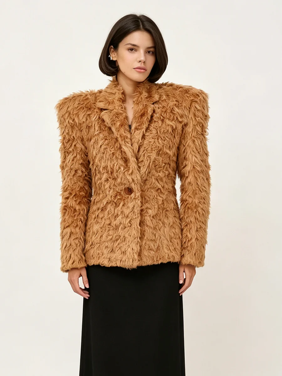 LIMO Women  Shaggy Faux Fur  Shoulder Pads Notched Lapel Single Button Retro Chic Winter Ladies  Outerwear