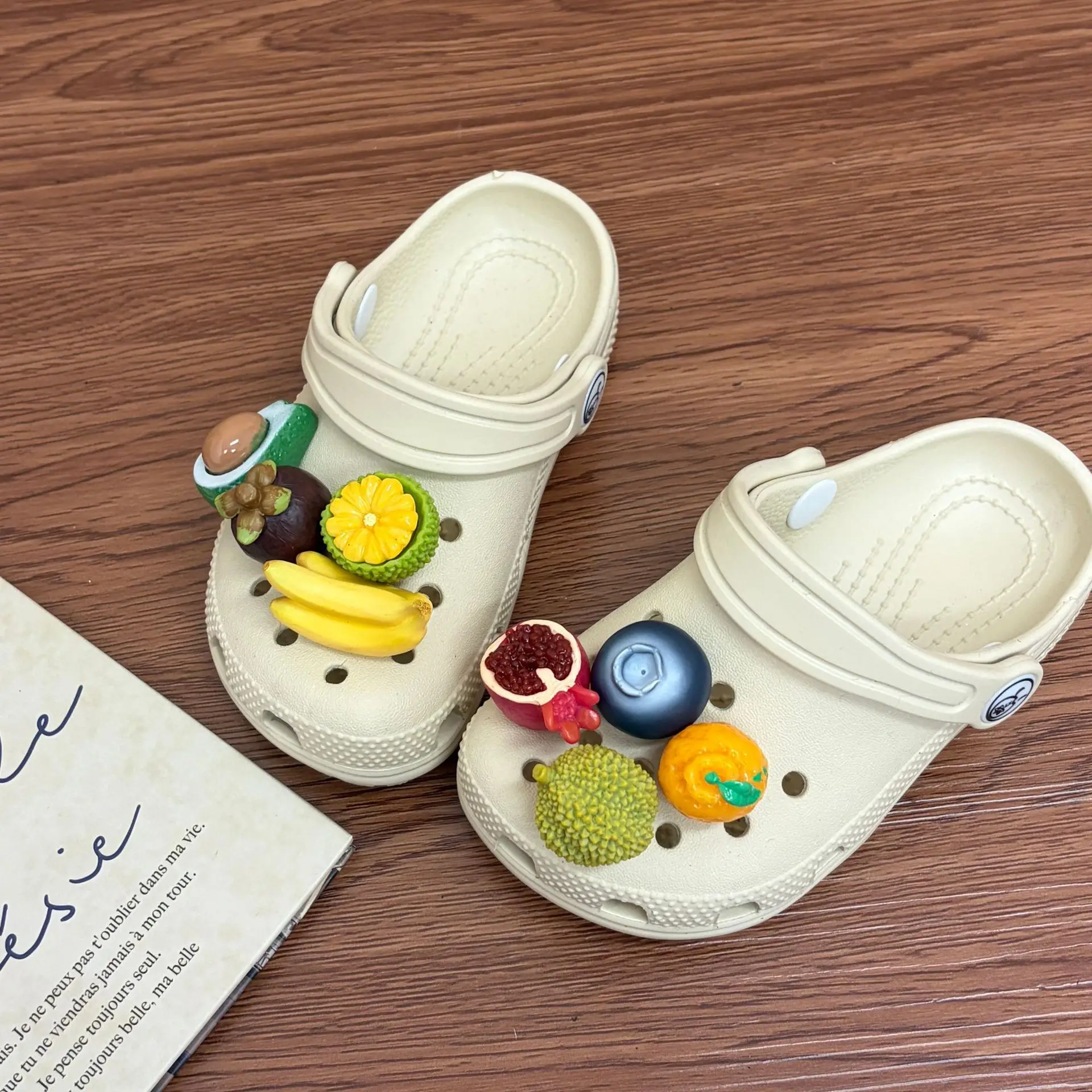 DIY Crocs Shoes Flower Tropical Fruit Artificial Food Toy Shoe Buckle Stereo Detachable Decorative Accessories Diy Resin Trendy